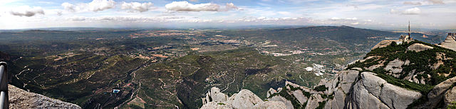 640px-Montserrat_panorama.jpg